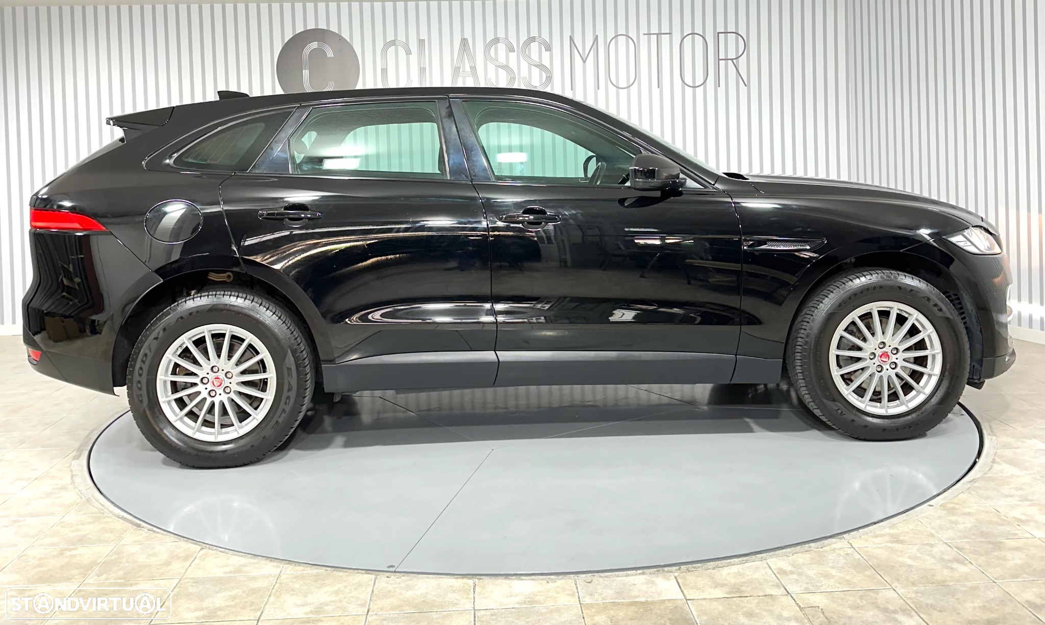 Jaguar F-Pace 2.0 i4D Prestige Aut. - 4