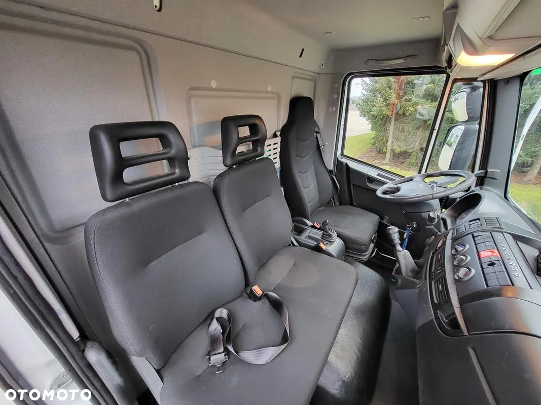 Iveco EUROCARGO - 10