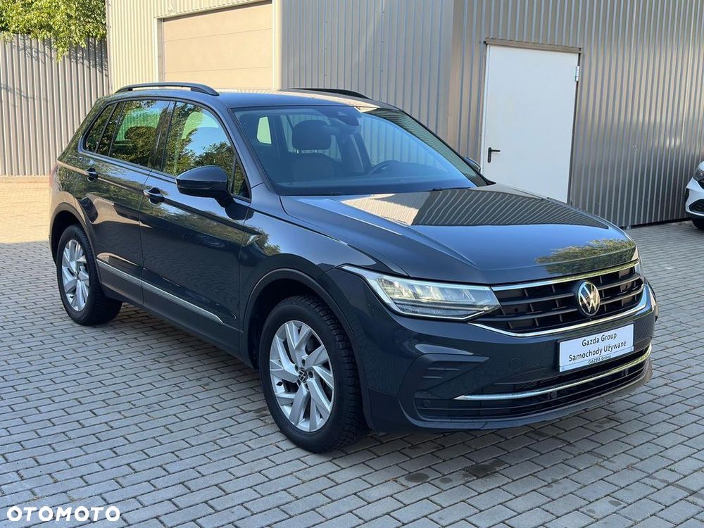 Volkswagen Tiguan 2.0 TDI SCR 4Mot Life DSG - 5