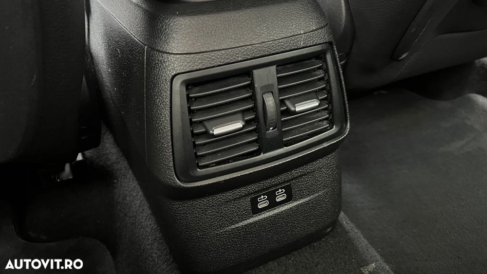 BMW Seria 2 216i - 23