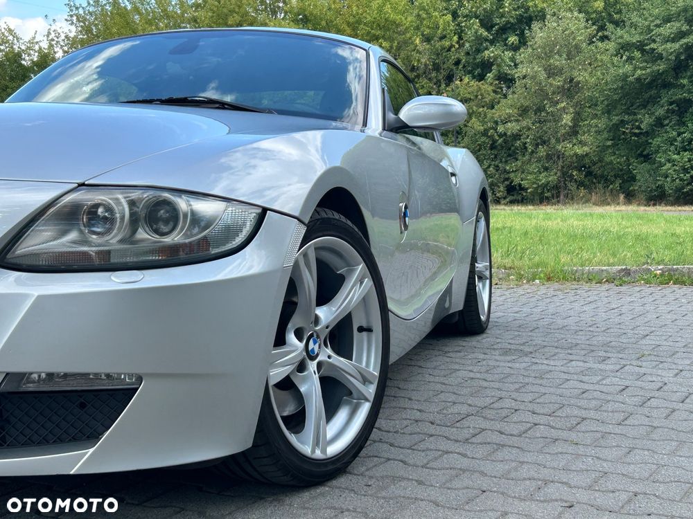 BMW Z4 3.0si - 19