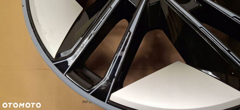 felga aluminiowa audi e-tron gt rs 4j3 11.5x21 et66 4j3601025ad - 6