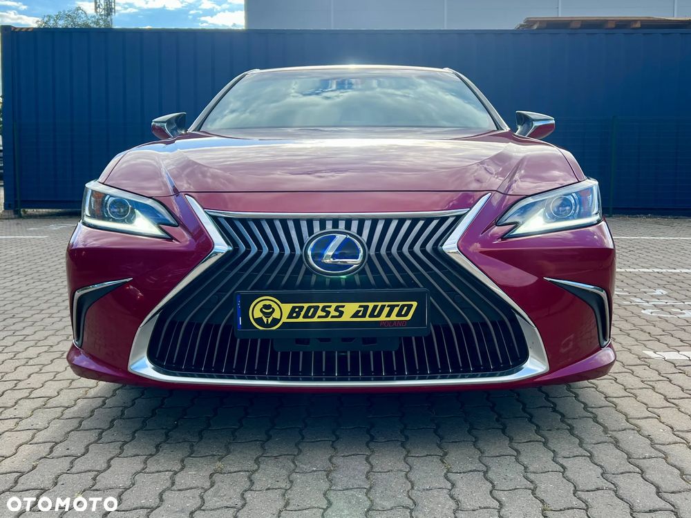 Lexus ES 300h F Sport - 3