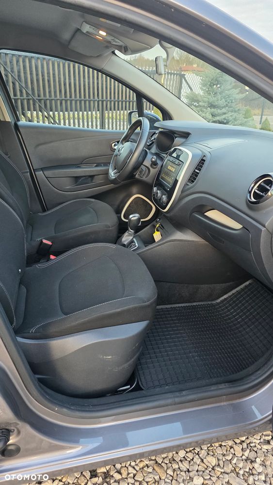Renault Captur - 10