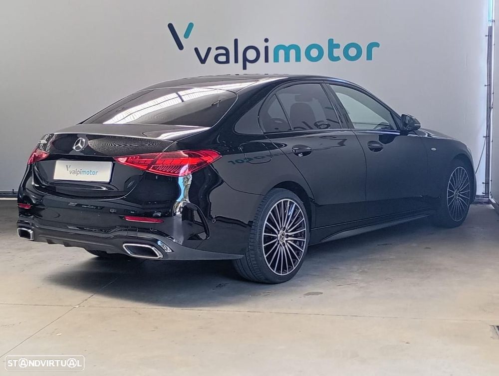 Mercedes-Benz C 300 e AMG Line — fotografia 6