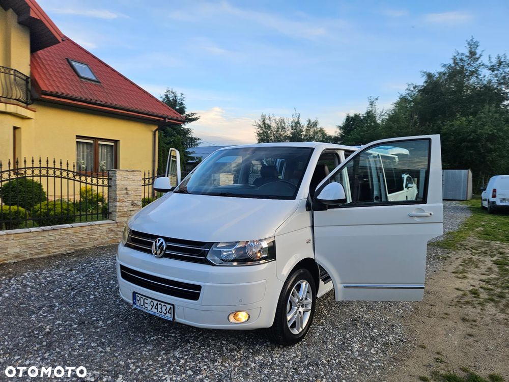 Volkswagen Multivan - 9