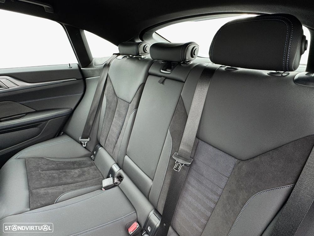 BMW i4 eDrive40 Gran Coupe M Sport - 10