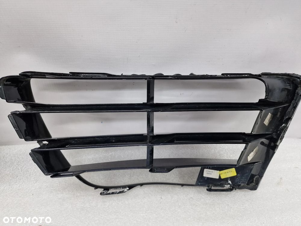 VW SCIROCCO 1K8 R20 / R-LINE LEWA + PRAWA KRATKA BOCZNA / KIERUNKOWSKAZ / LED  , NR 1K8853665D / 1K8853666D / 1K8853949 , NR AUKCJI KR397 - 9
