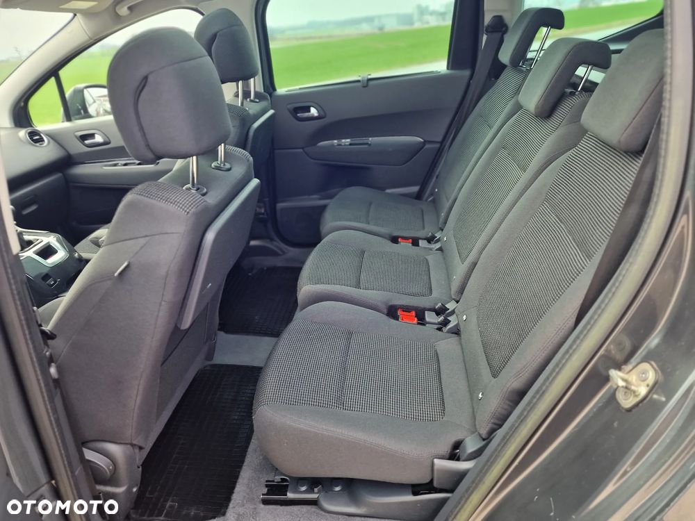 Peugeot 5008 1.6 HDi Active - 21