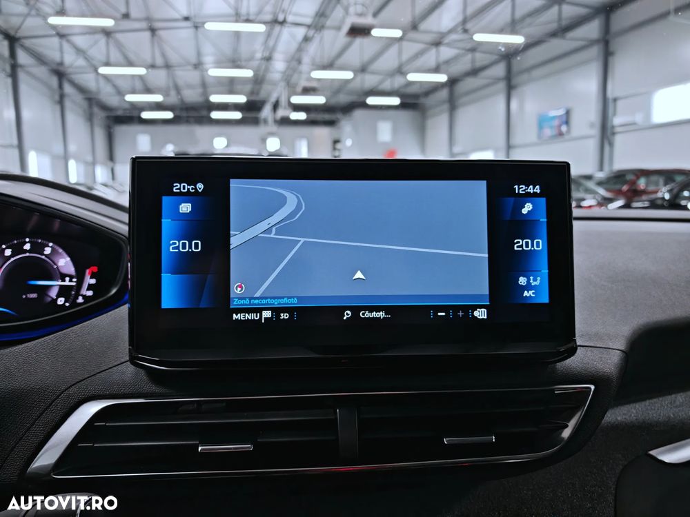 Peugeot 3008 1.2 PureTech 130 EAT8 Allure Pack - 11
