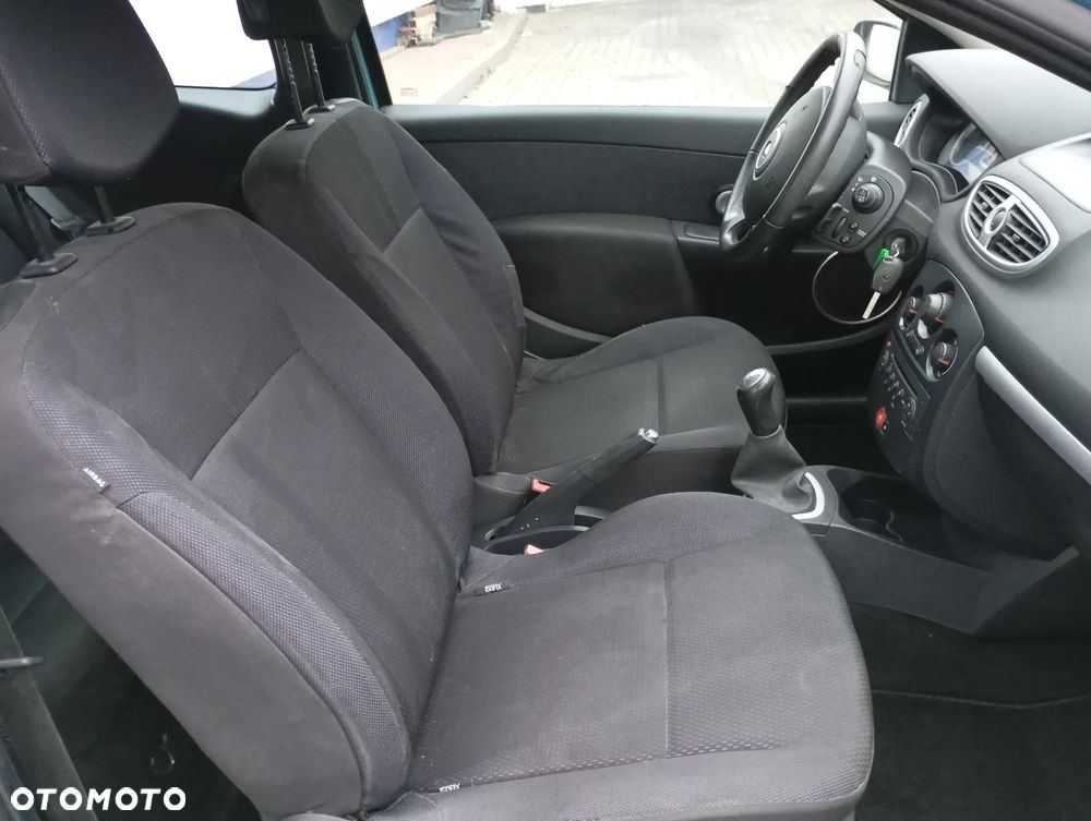 Renault Clio 1.2 TCE Alize - 35