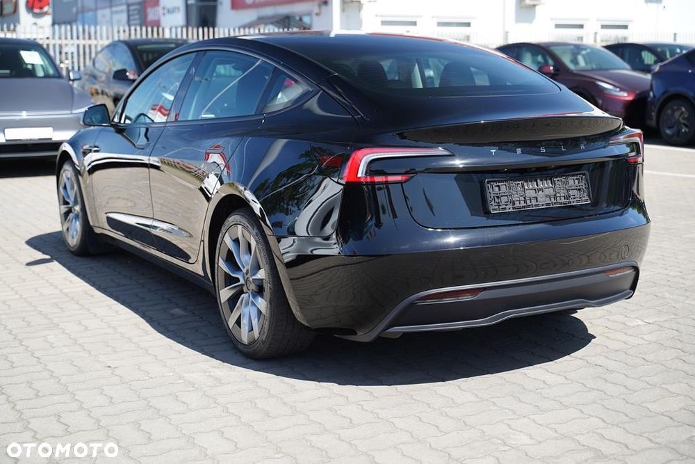 Tesla Model 3 RWD Premium - 6