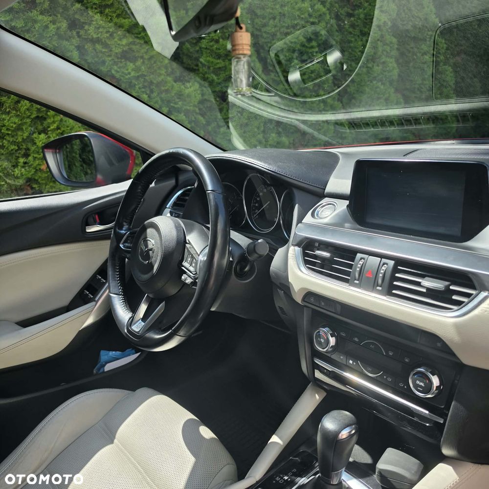 Mazda 6 - 16