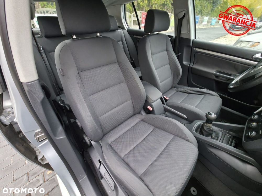 Volkswagen Golf - 20