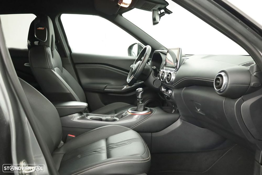 Nissan Juke 1.0 DIG-T Tekna - 22