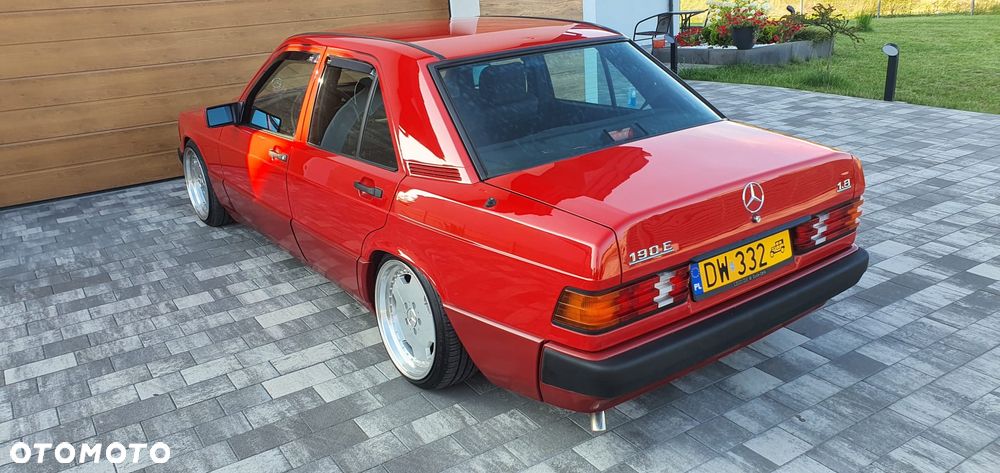 Mercedes-Benz W201 (190) - 7