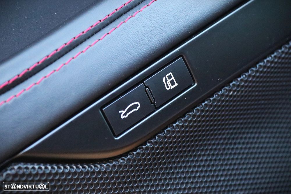 Ferrari F8 Tributo Standard - 19