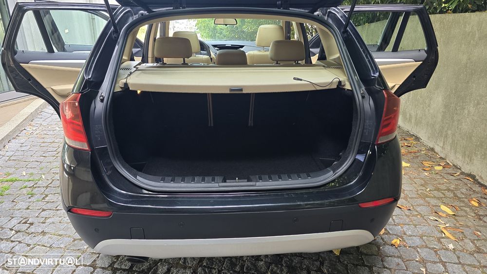 BMW X1 18 d sDrive Line Sport - 12