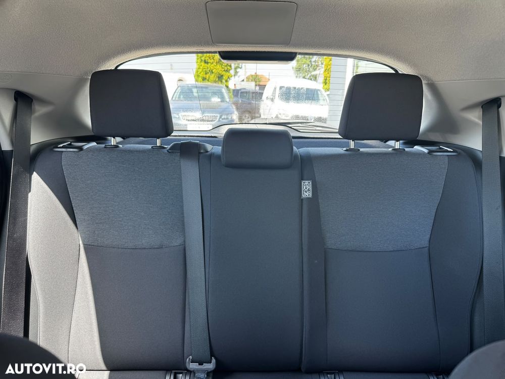Toyota Yaris - 17