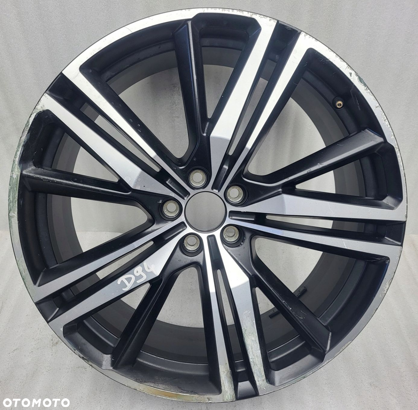 VOLVO XC60 V90 S90 8,5x21 ET49,5 R-DESIGN 31423854 - 2