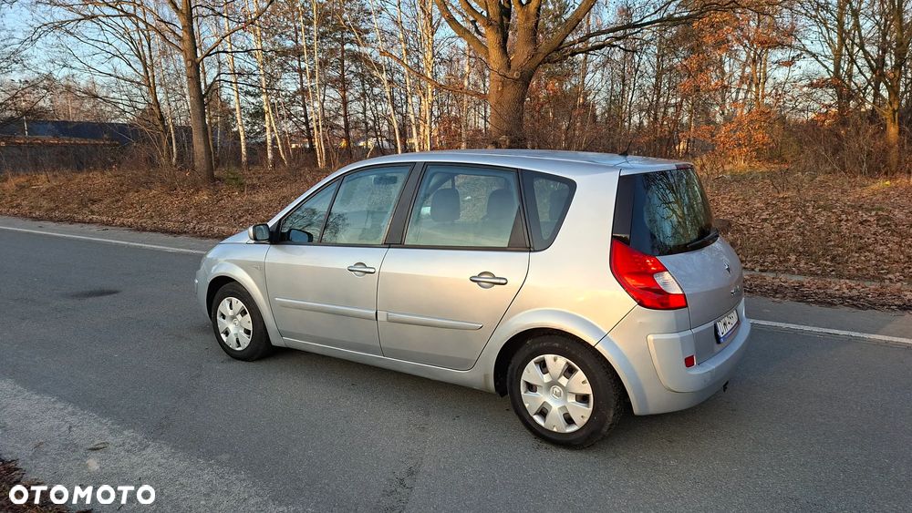 Renault Scenic 1.5 dCi Expression - 9