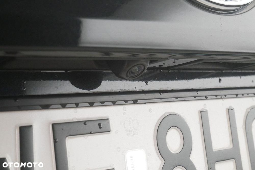 Toyota Corolla - 17