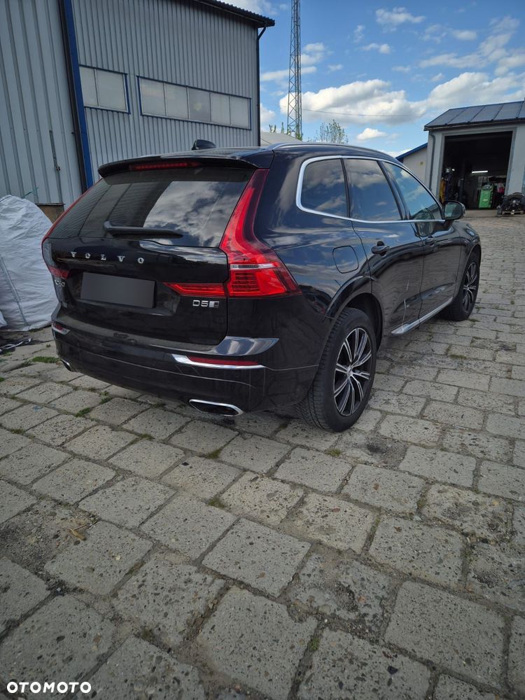 Volvo XC 60 D5 SCR AWD Inscription - 5