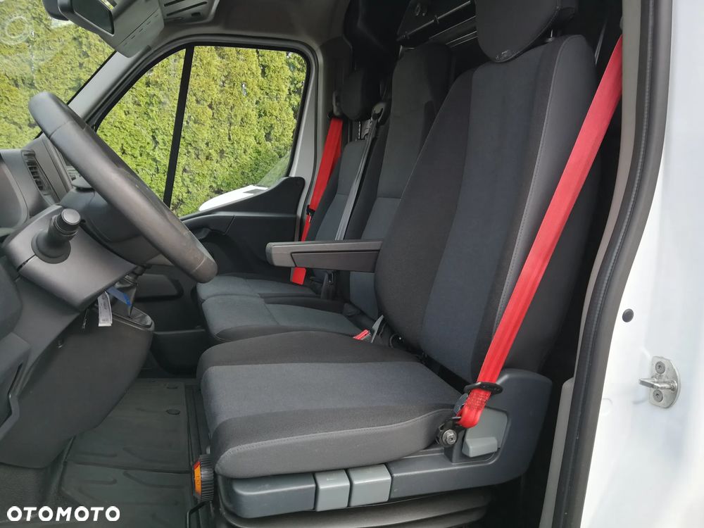 Renault Master - 18