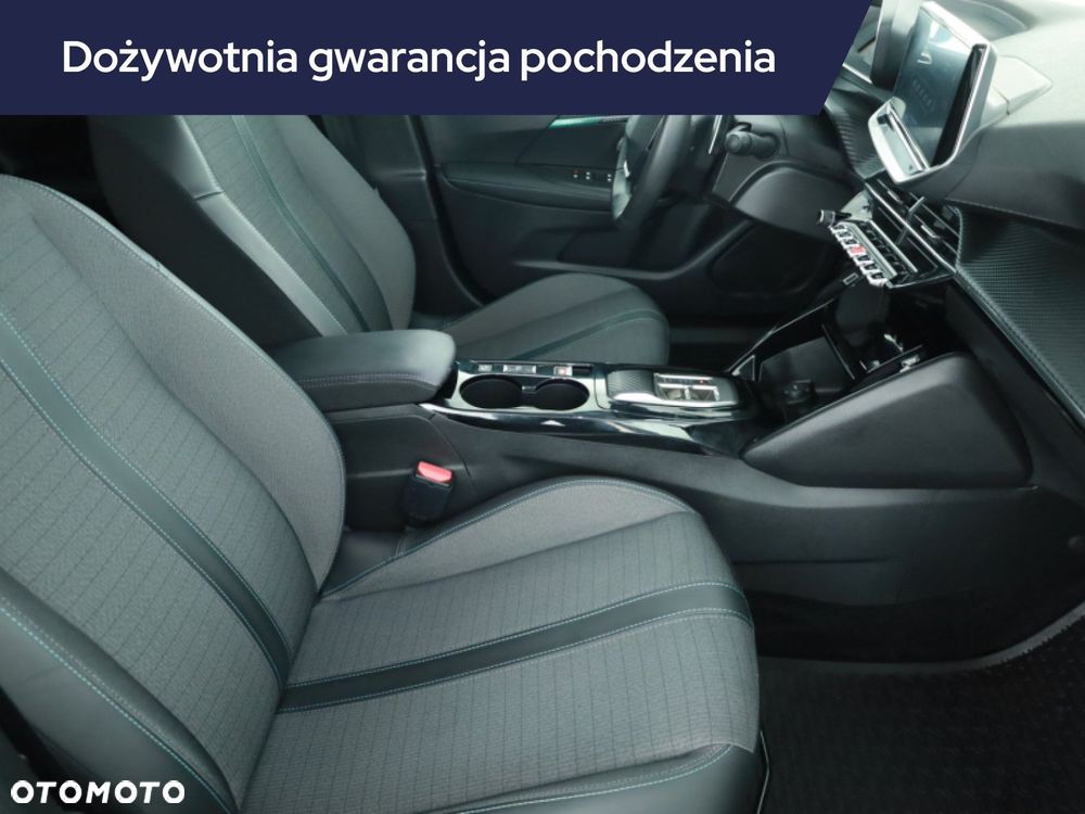 Peugeot 2008 - 9