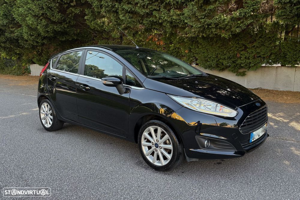 Ford Fiesta 1.0 T EcoBoost Titanium - 9