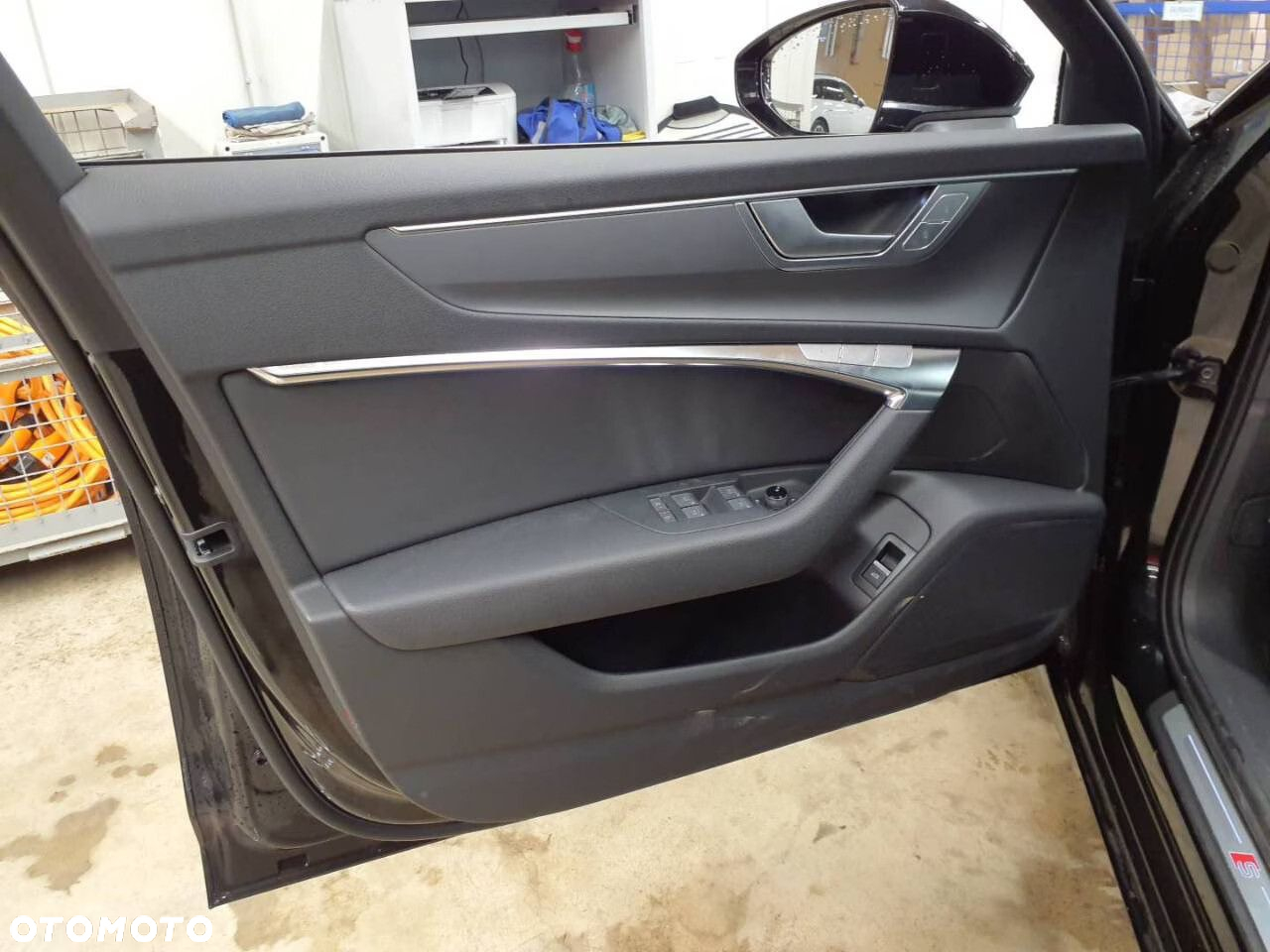 Audi A6 - 4