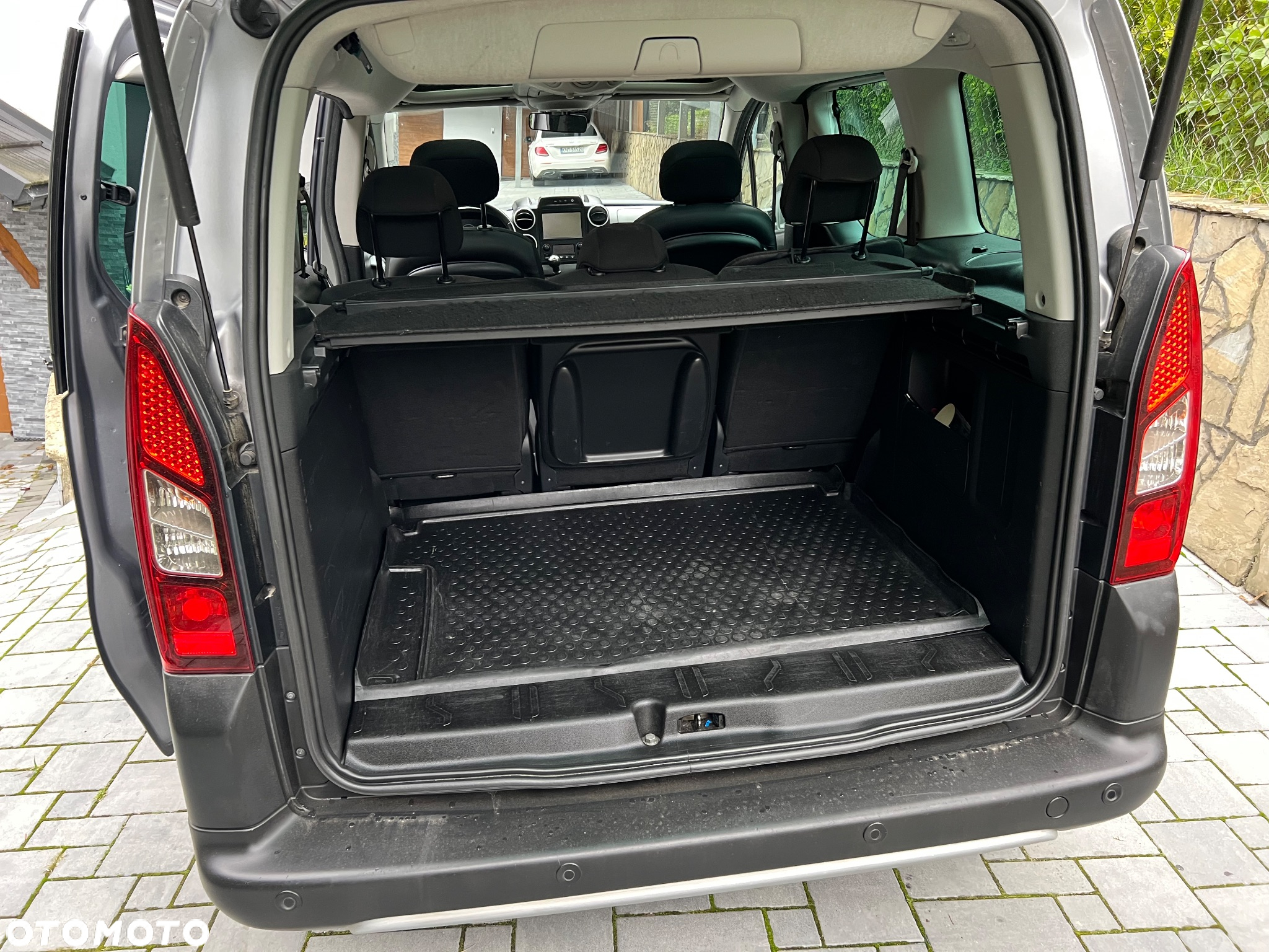 Peugeot Partner 1.6 BlueHDi Outdoor S&S - 22