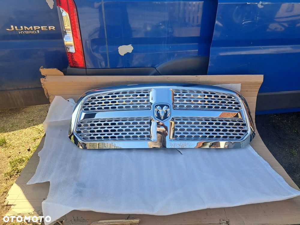 Grill Atrapa chłodnicy Dodge Ram 1500 IV 2013-2019 K68093930AC 68093930AC 13DSAC0010A 13DSBF2011AB 13DSBF2010AB - 2