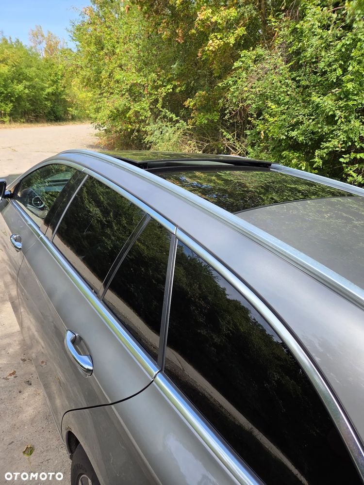 Mercedes-Benz Klasa E 200 d Exclusive - 4