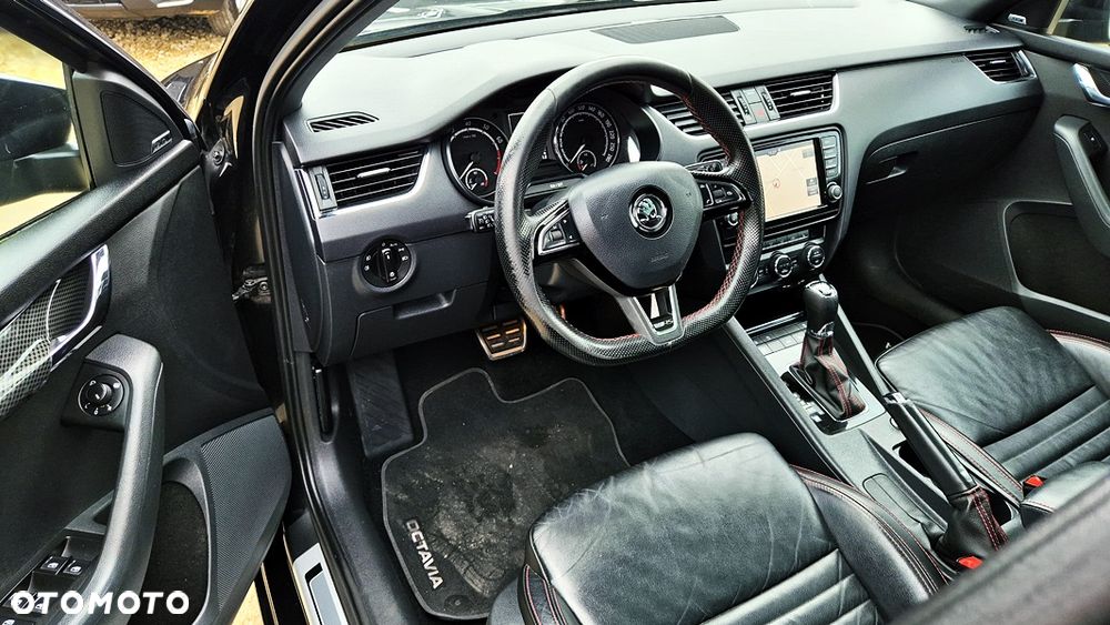 Skoda Octavia 2.0 TSI RS DSG - 37