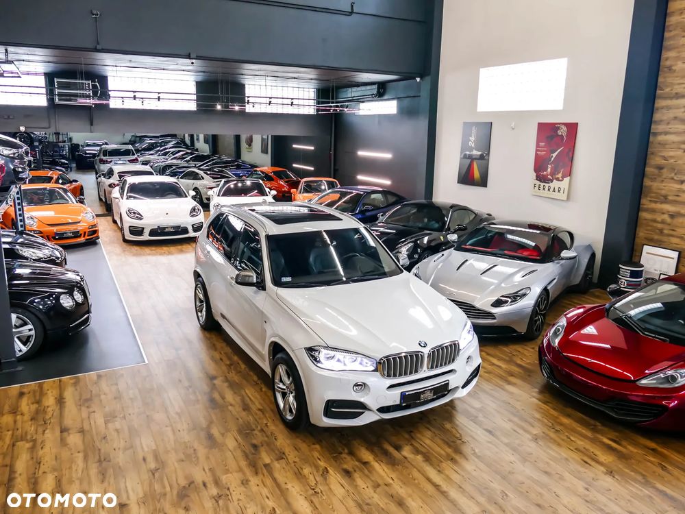 BMW X5 M M50d Sport-Aut - 33