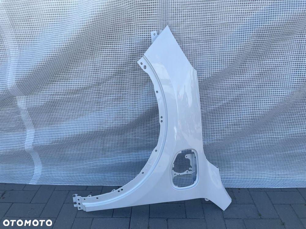 FORD KUGA MK3 HYBRID BŁOTNIK PRZEDNI LEWY - 1