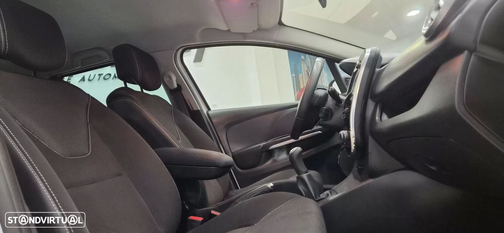 Renault Clio Sport Tourer 1.5 dCi - 14