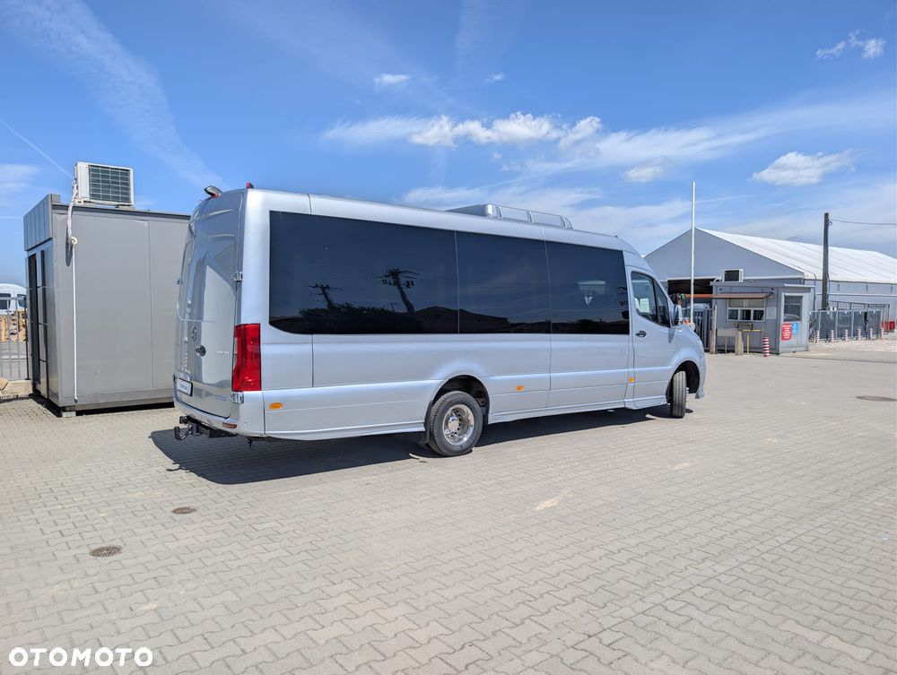 Mercedes-Benz Sprinter 519 - 5