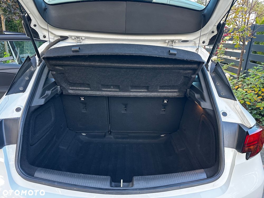 Opel Astra - 9