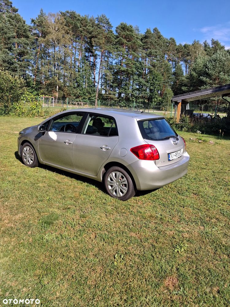 Toyota Auris 1.4 VVT-i Sol - 4
