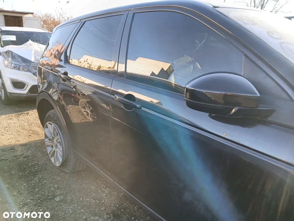 Land Rover Discovery - 22