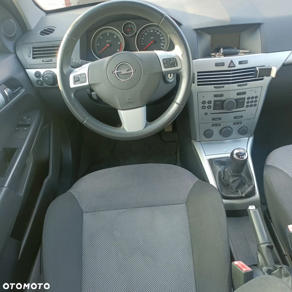 Opel Astra 1.7 CDTI Enjoy - 13