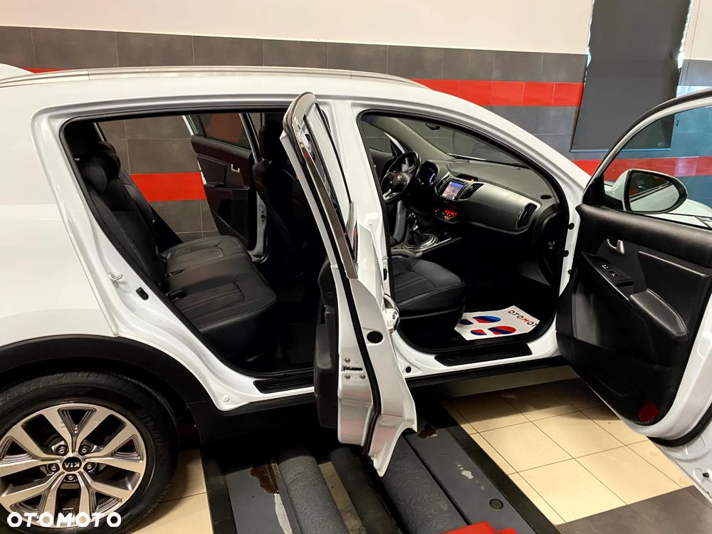 Kia Sportage 1.6 GDI Business Line 2WD - 24