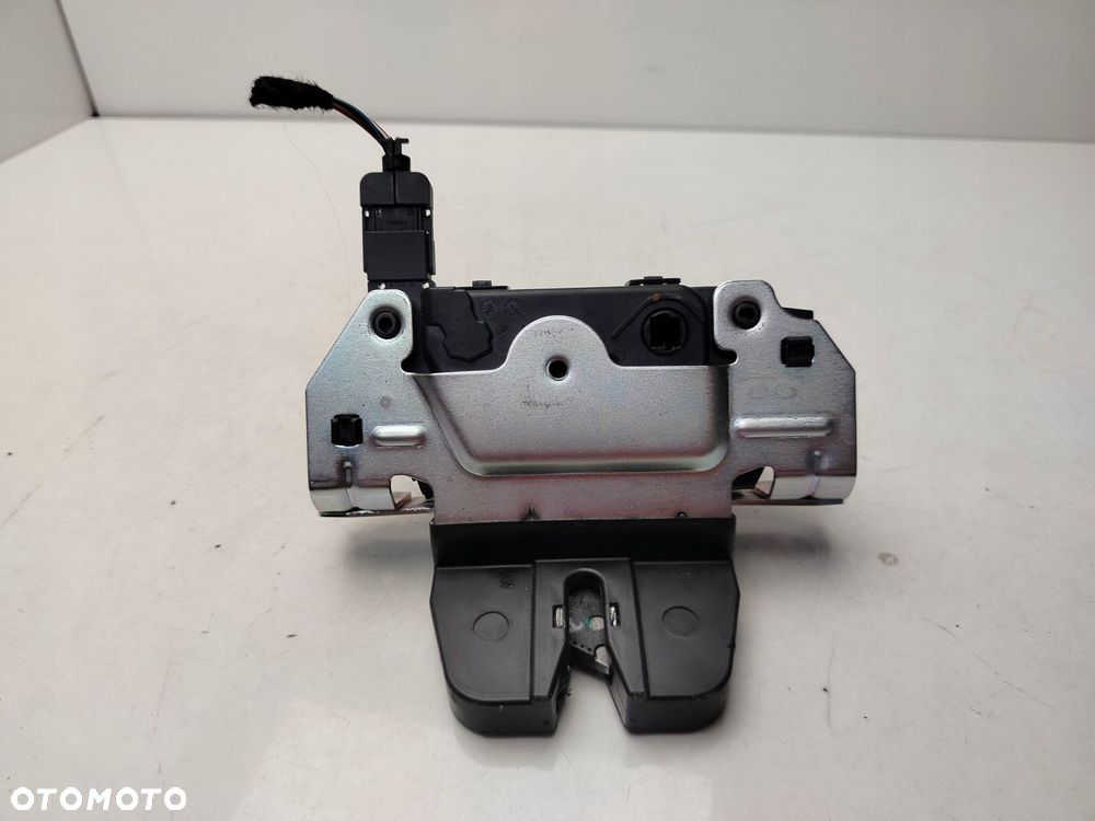 opel zafira b lift 08r- zamek klapy bagażnika tył tylny 13188851 - 5