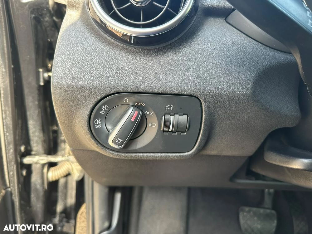 Audi A1 Sportback - 12