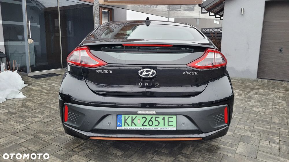 Hyundai IONIQ Premium - 5