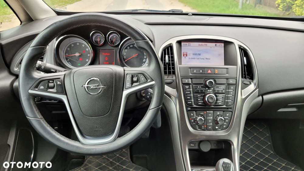 Opel Astra 1.4 Turbo - 24