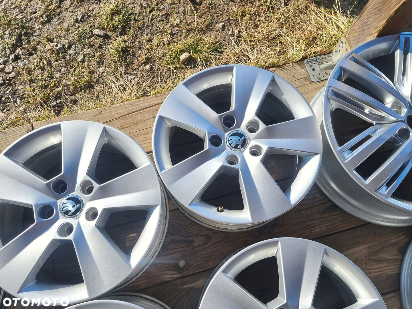 SKODA SUPERB III,VW GOLF 7,TOURAN,SEAT,AUDI alu 6,5x16ET41 5X112 super stan - 5