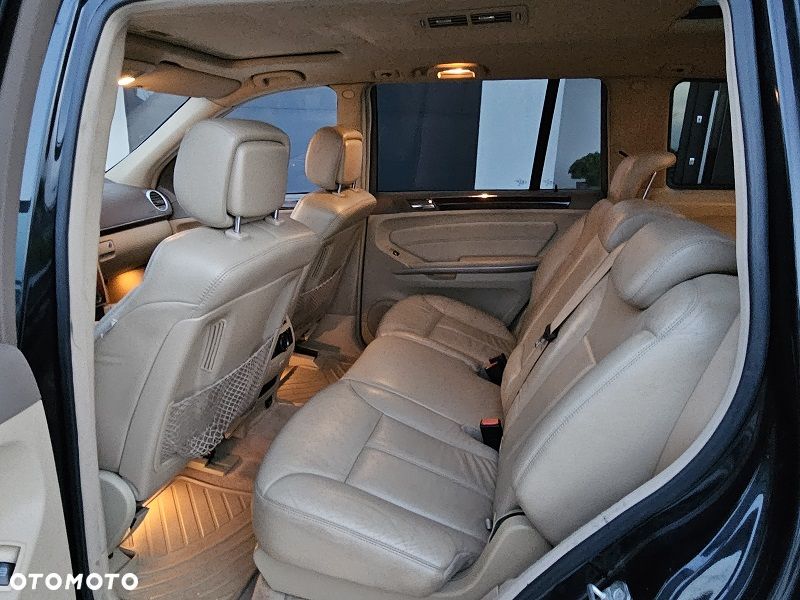 Mercedes-Benz GL 320 CDI - 14